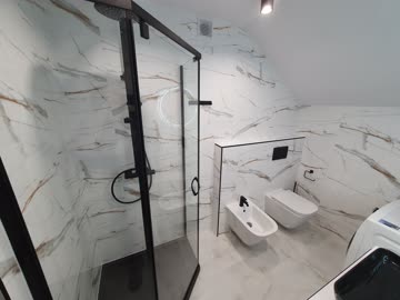 Łazienka, kabina prysznicowa, wc, bidet
