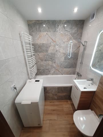 Łazienka, wanna, prysznic, grzejnik, pralka, umywalka